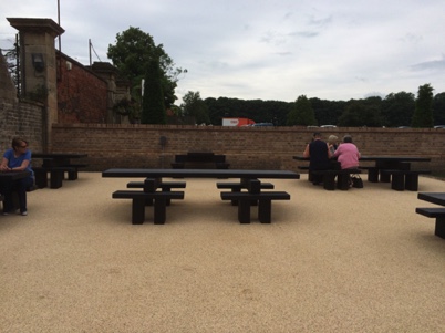 Outdoor cafe seating at Harley Gallery